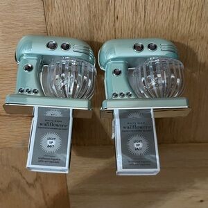 Bath & Body Works Kitchen Stand Mixer Wallflower Plug Ins Night Light